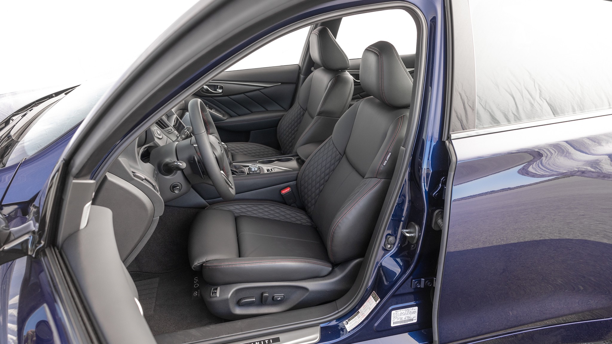 020 2024 Infiniti Q50S Drivers Seat
