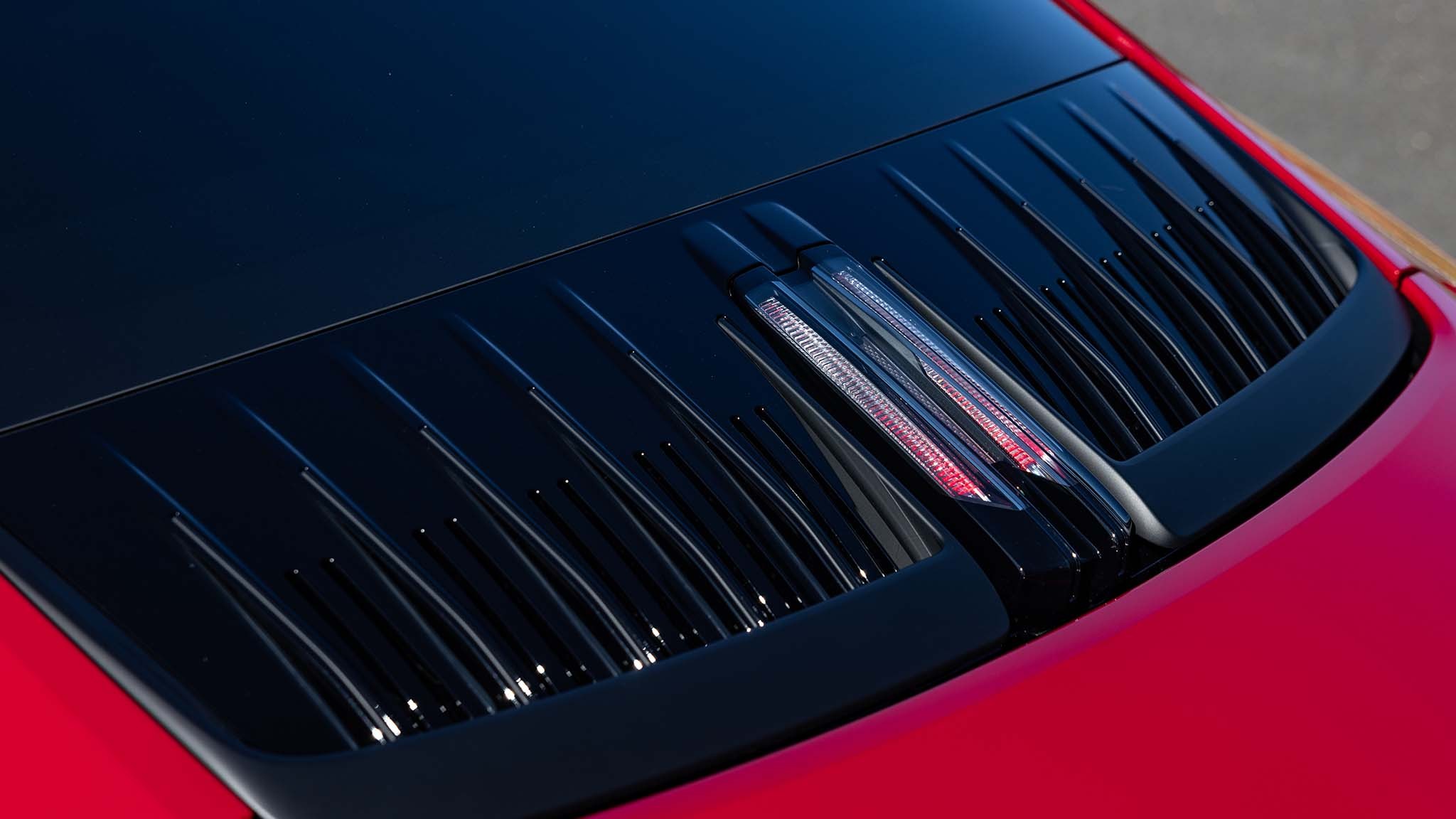 016 2025 porsche 911 gts hybrid