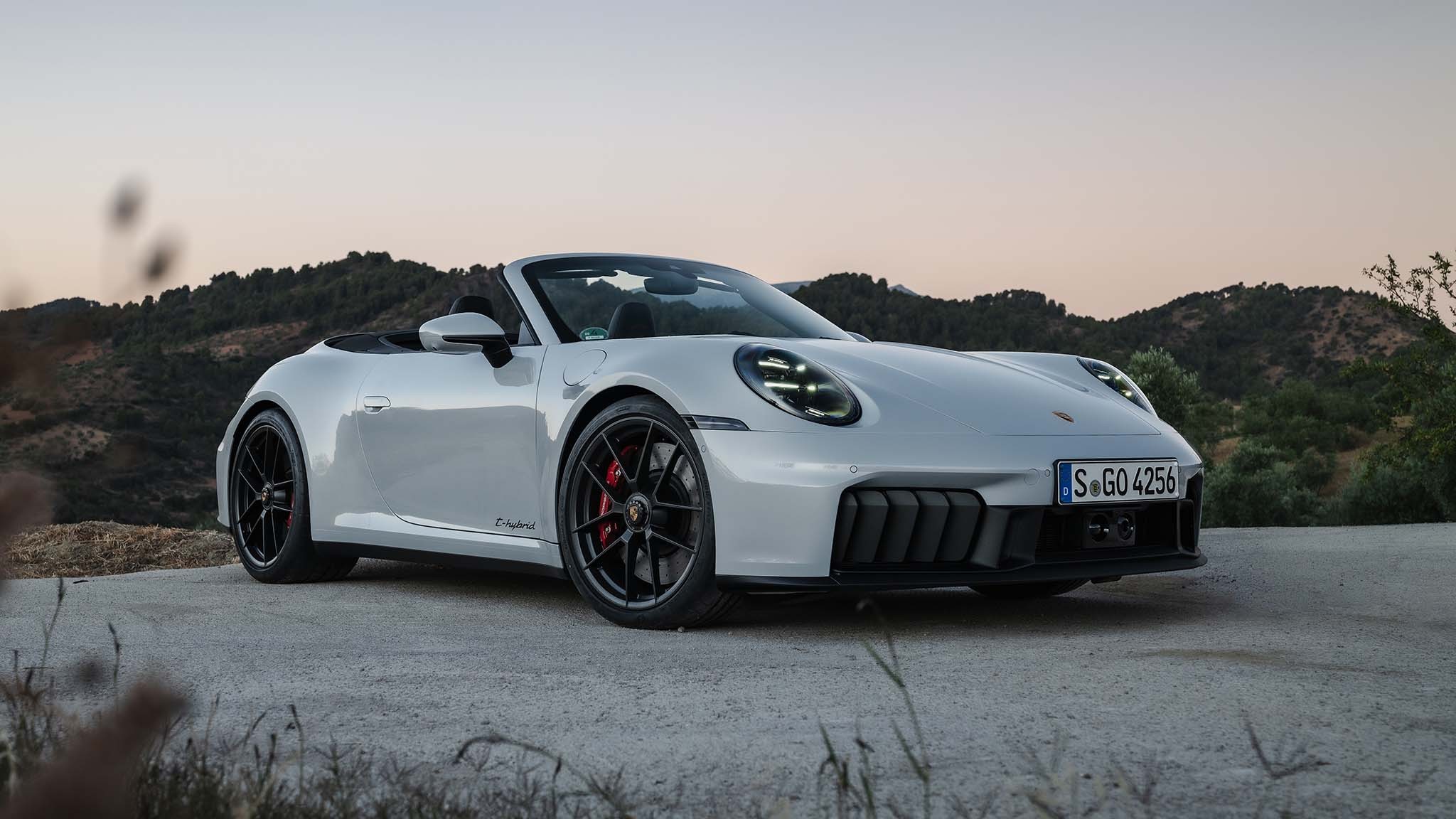 019 2025 porsche 911 gts hybrid