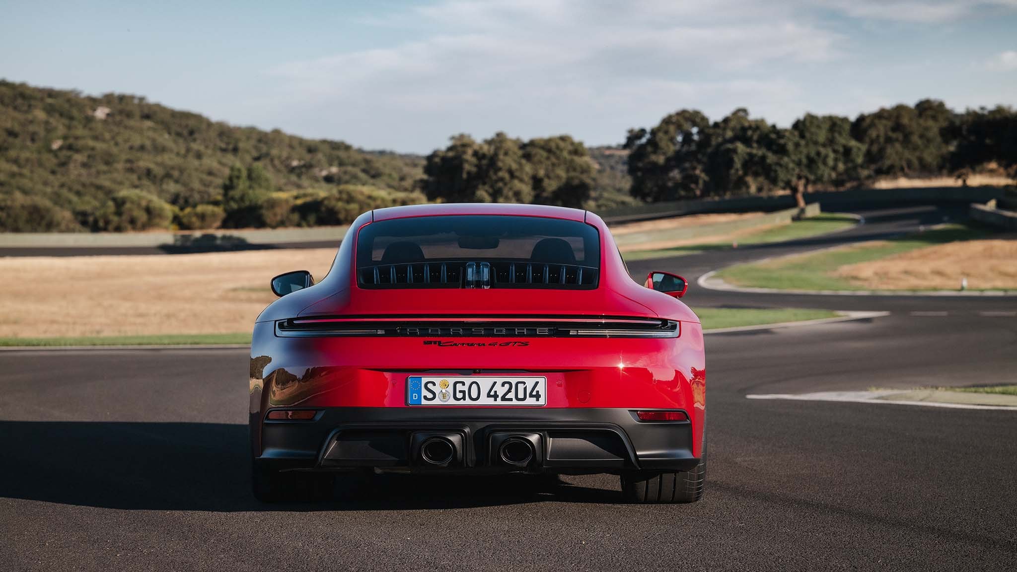 022 2025 porsche 911 gts hybrid