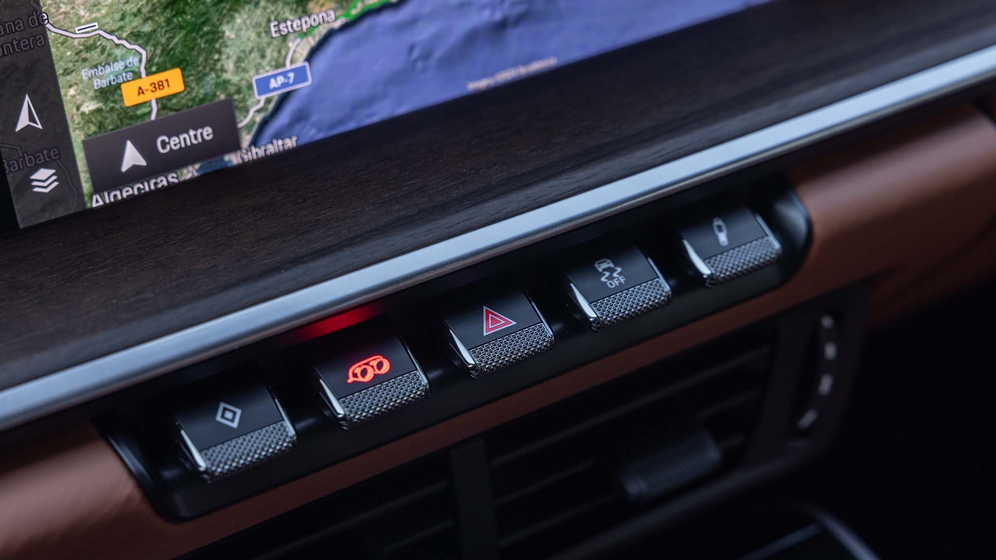 002 2025 porsche 911 Carrera