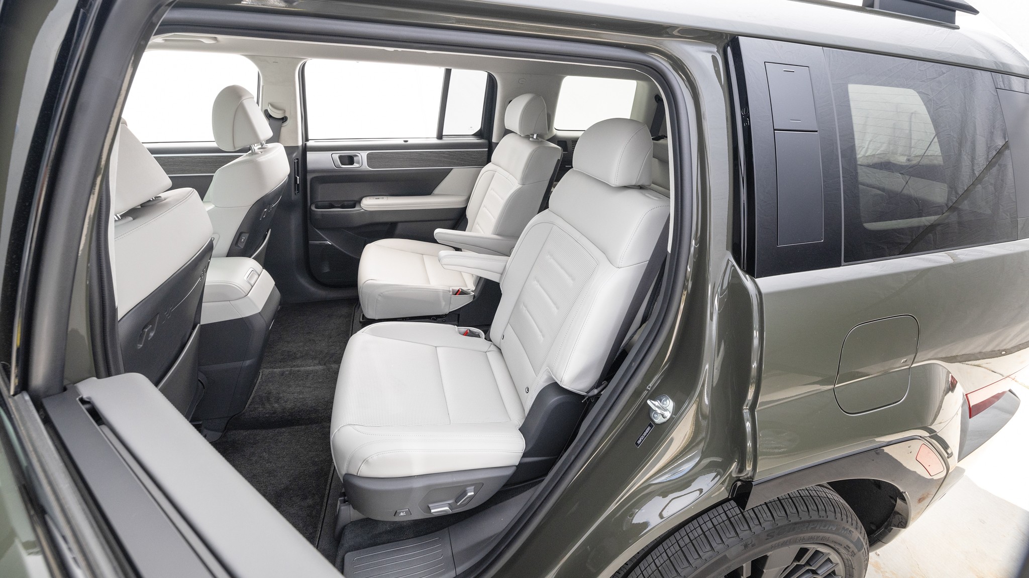 017 2024 Hyundai Santa Fe Calligraphy Limited