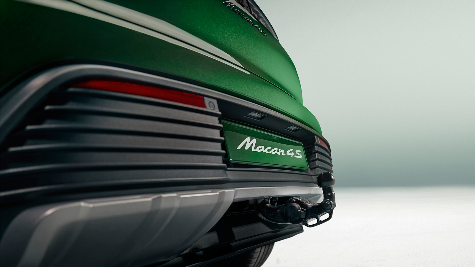 2025 Porsche Macan 4S Electric SUV 12