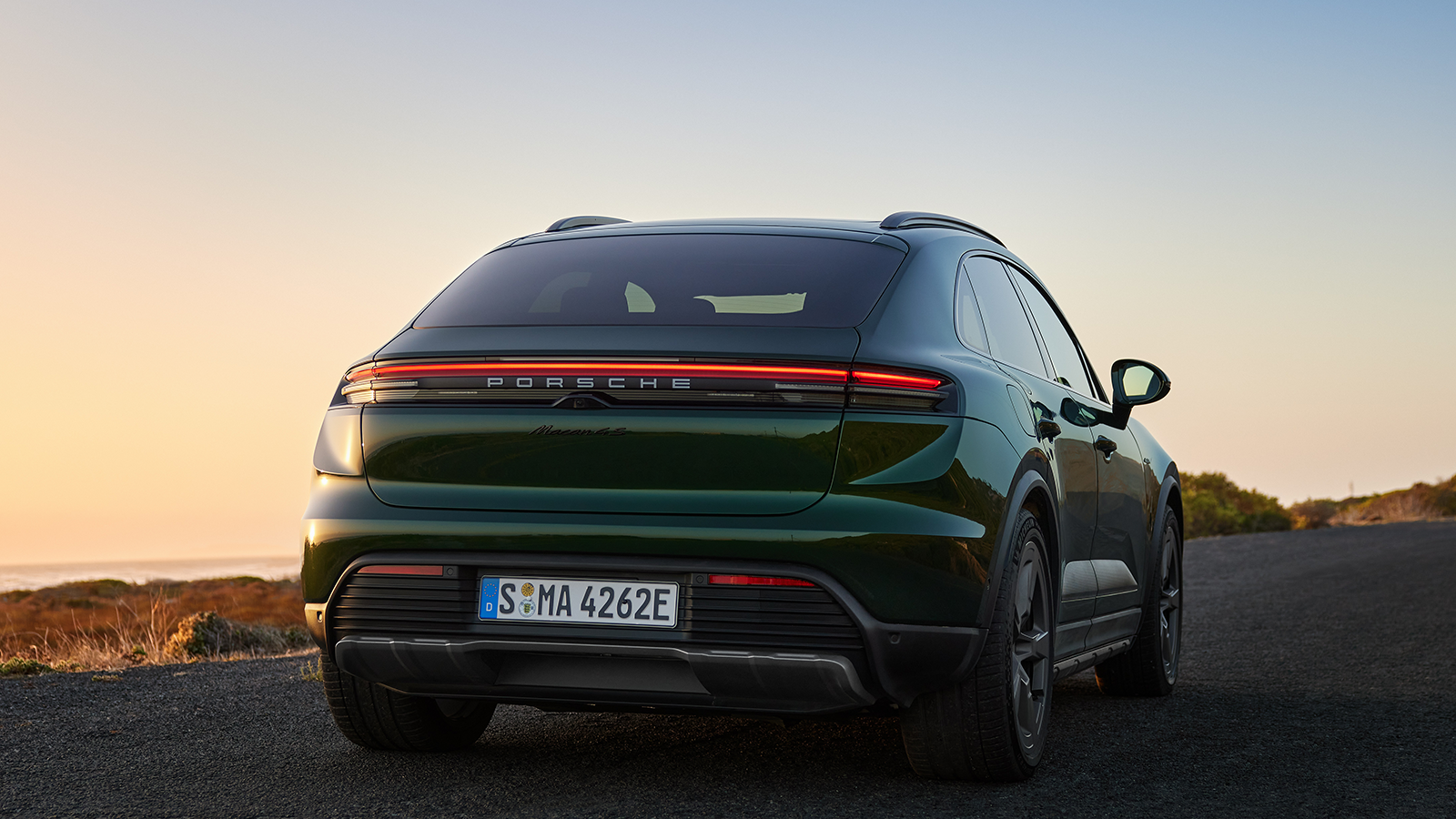 2025 Porsche Macan 4S Electric SUV 11