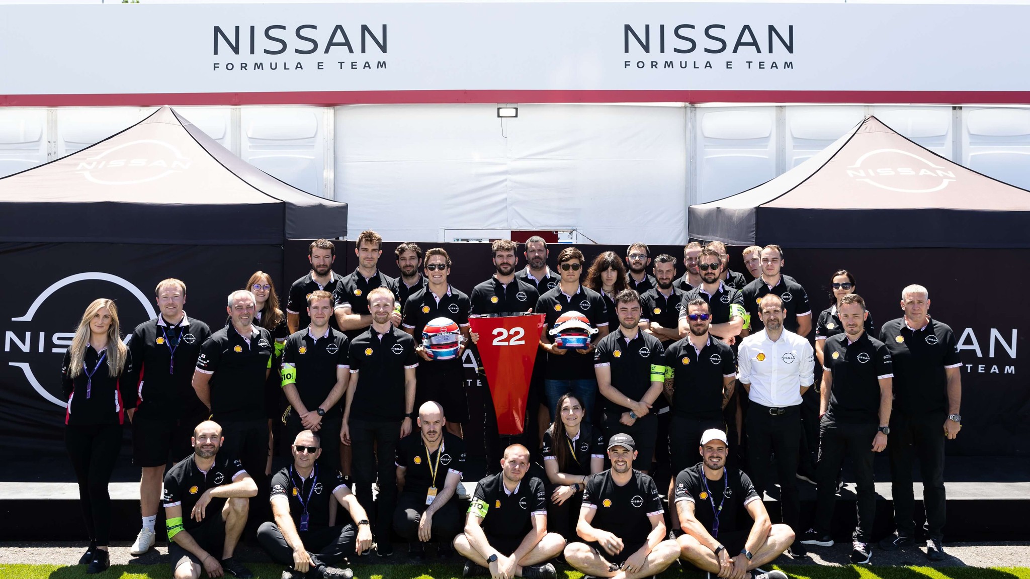 nissan formula e portland team photo