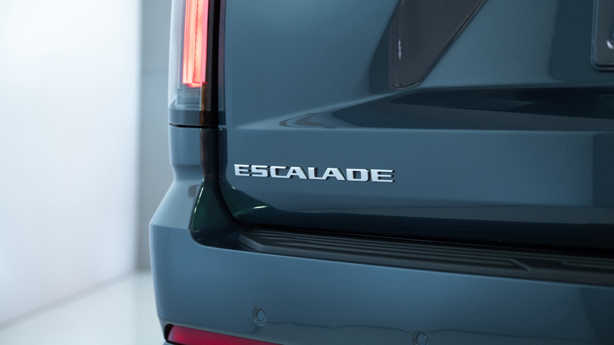2025 cadillac escalade sport platinum pham 14