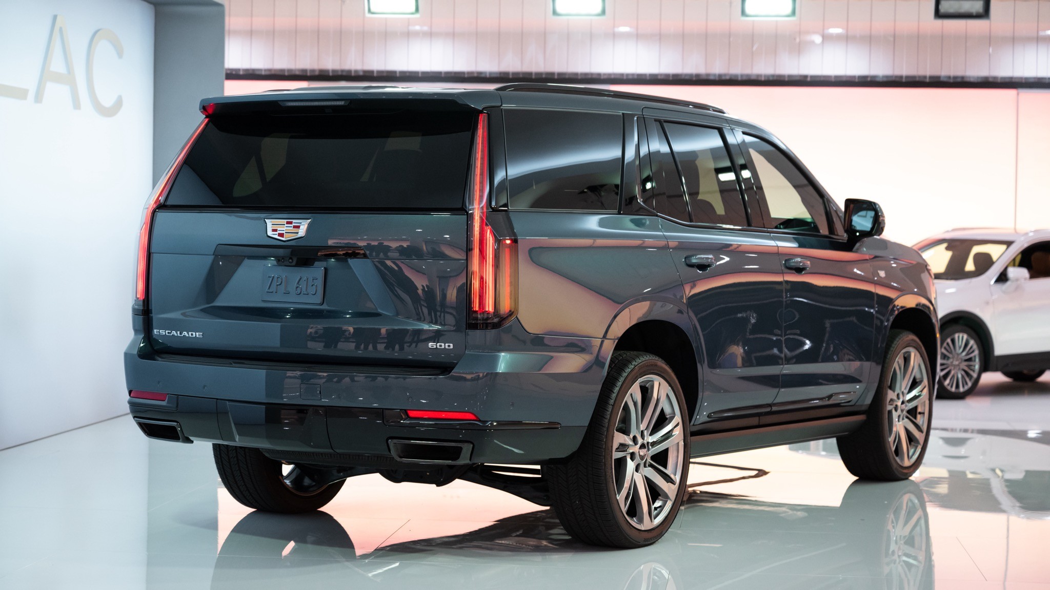 2025 cadillac escalade sport platinum pham 16