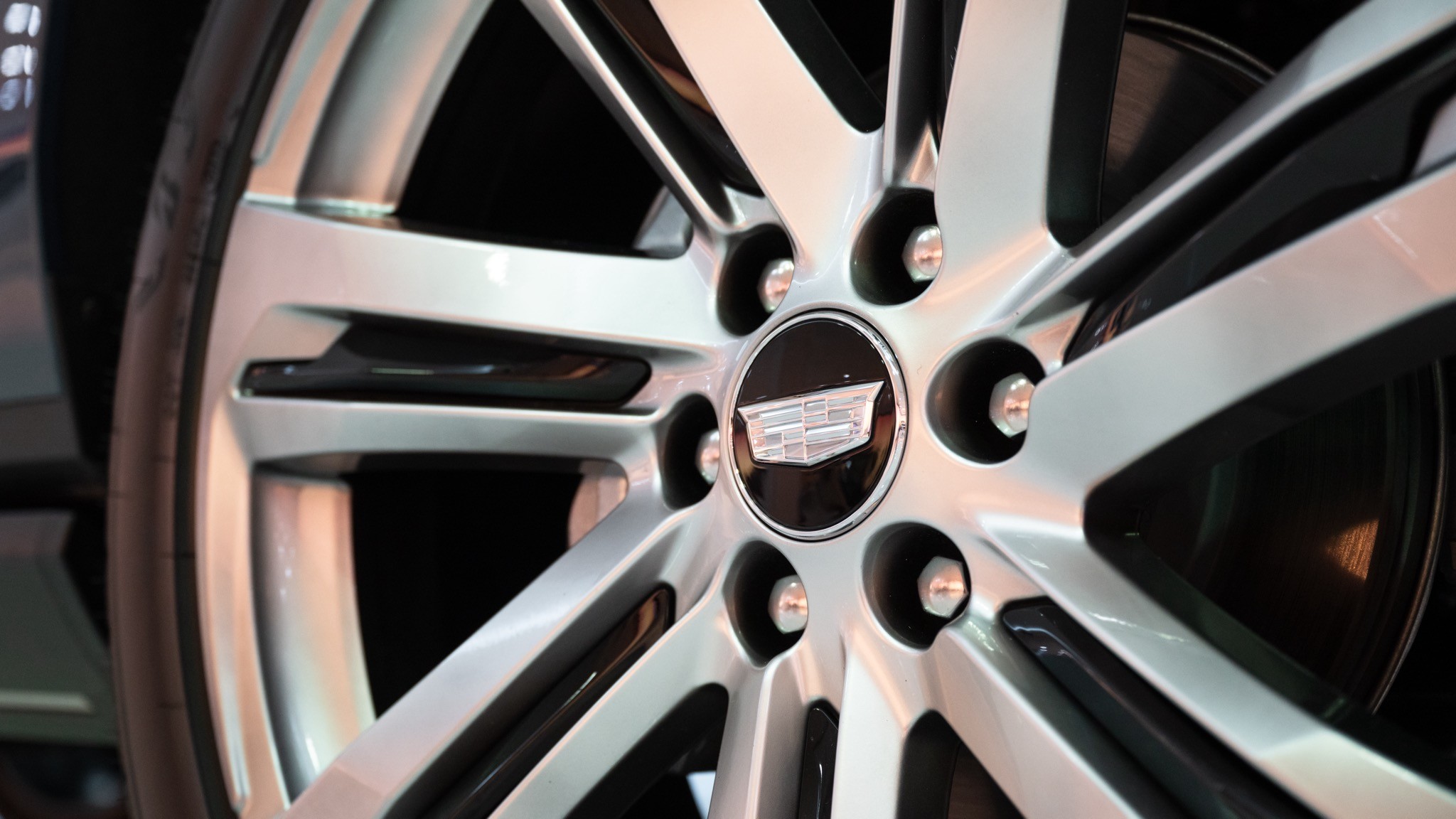 2025 cadillac escalade sport platinum pham 17