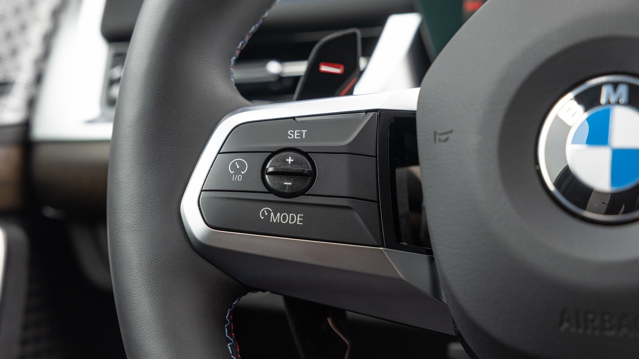 016 2024 BMW X1 M35i