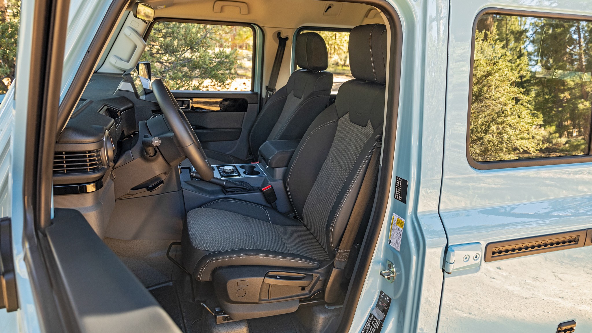 033 2025 Ineos Grenadier Seat