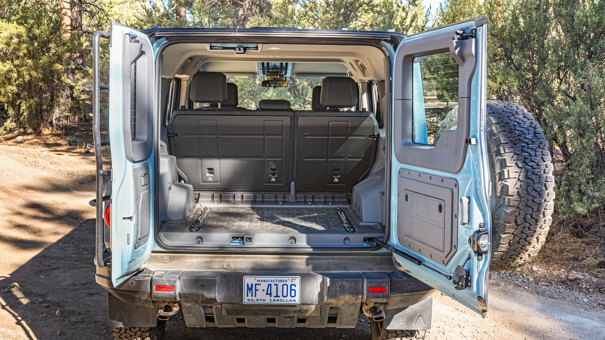 045 2025 Ineos Grenadier