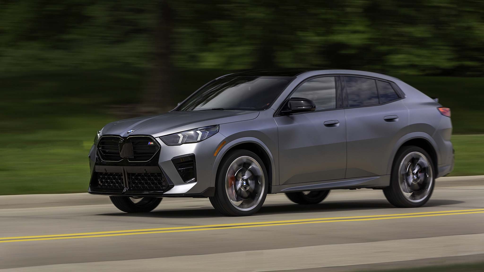 001 2024 BMW X2 M35i