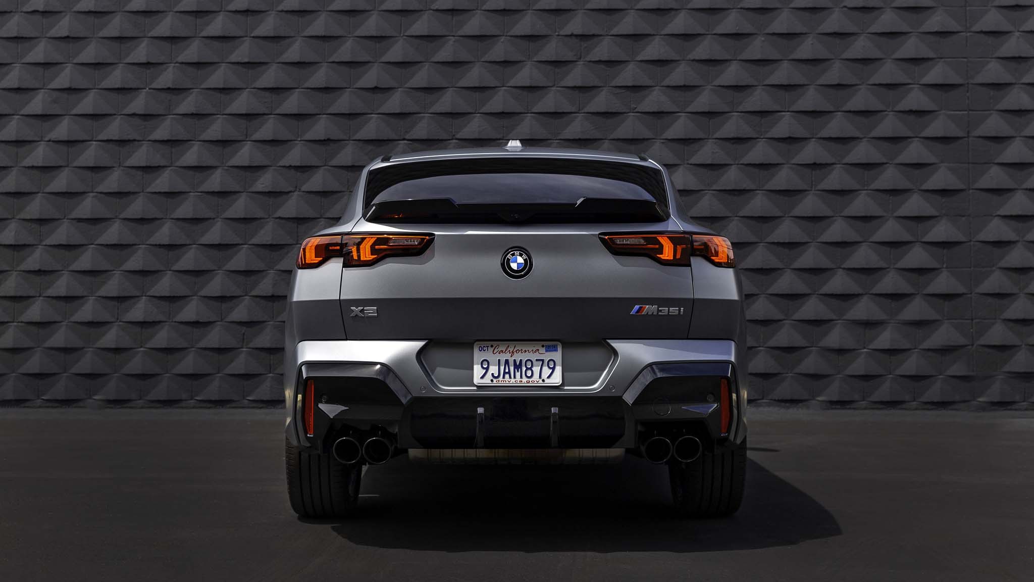 013 2024 BMW X2 M35i