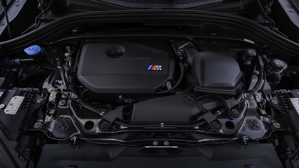 034 2024 BMW X2 M35i