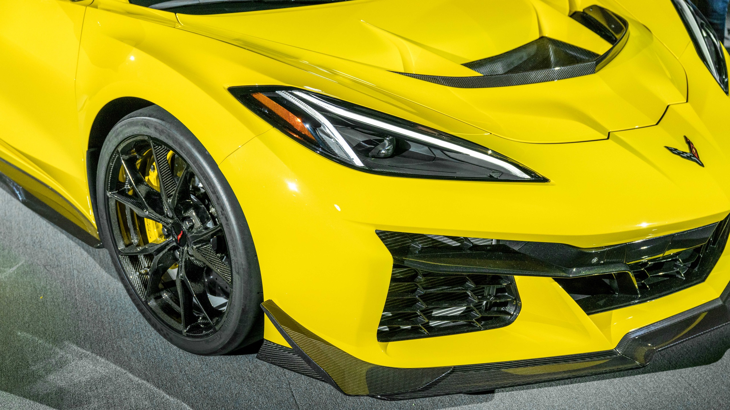 040 2025 Chevrolet Corvette ZR1