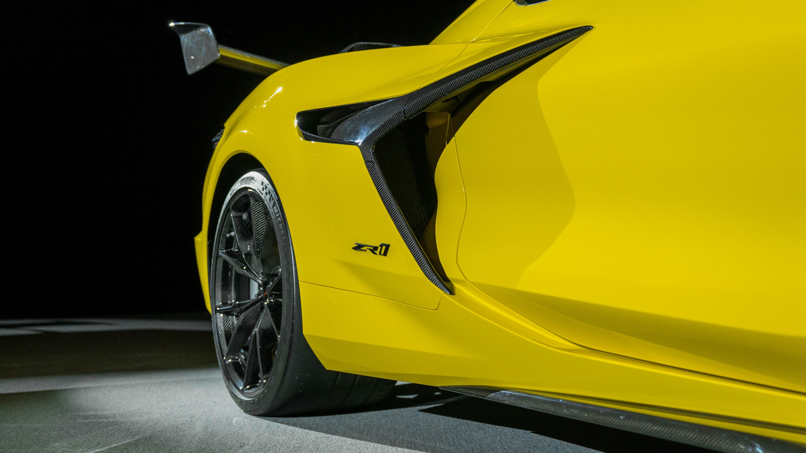 046 2025 Chevrolet Corvette ZR1