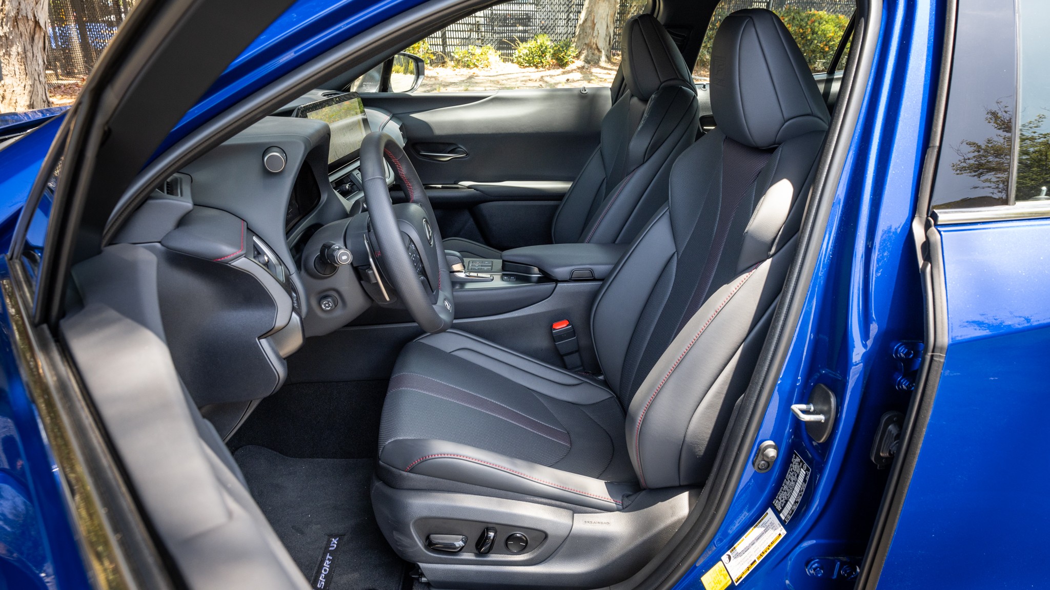 017 2025 Lexus UX 300h Hybrid driver seat