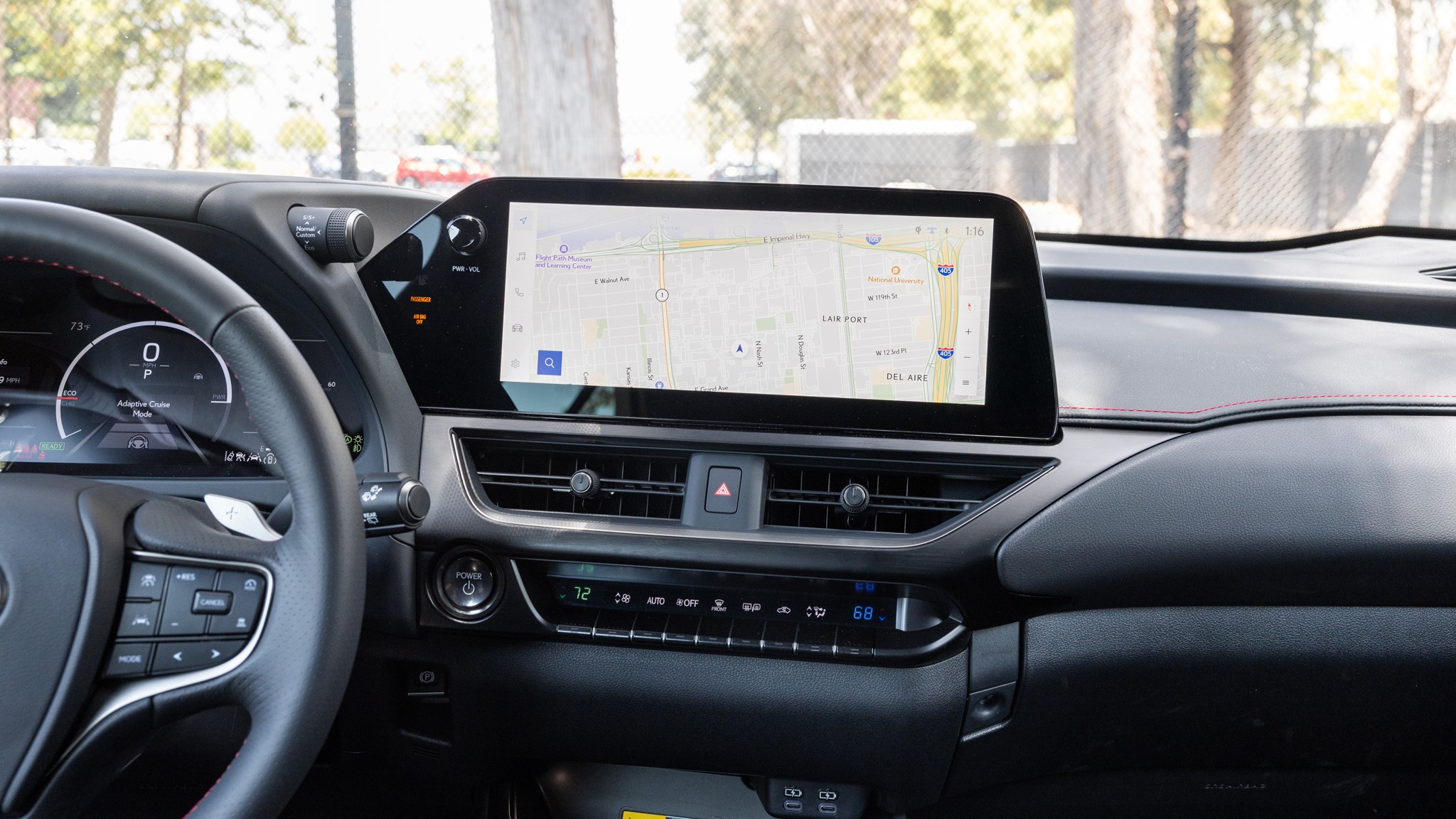 019 2025 Lexus UX 300h Hybrid infotainment screen