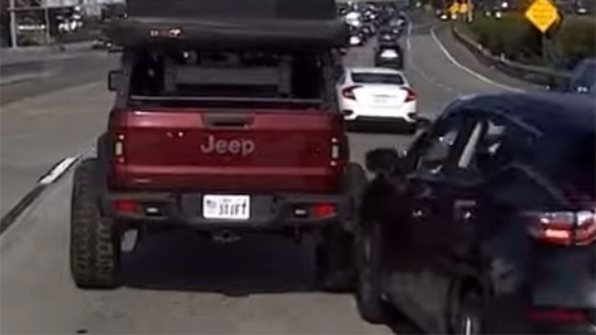 Jeep Gladiator Nissan Murano crash San Diego 2