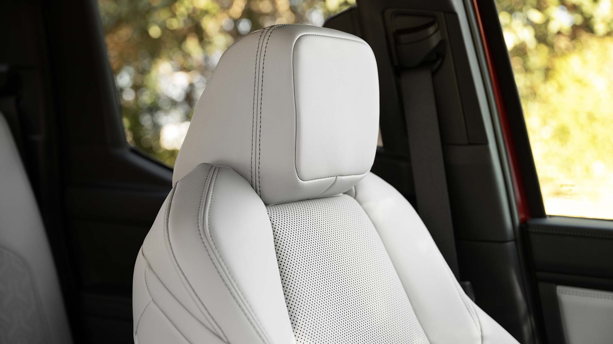 037 2024 toyota tacoma limited i force max hybrid