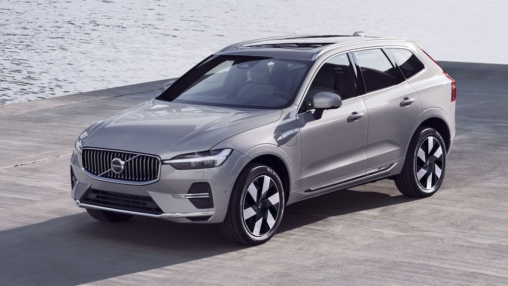 2024 Volvo XC60 exterior