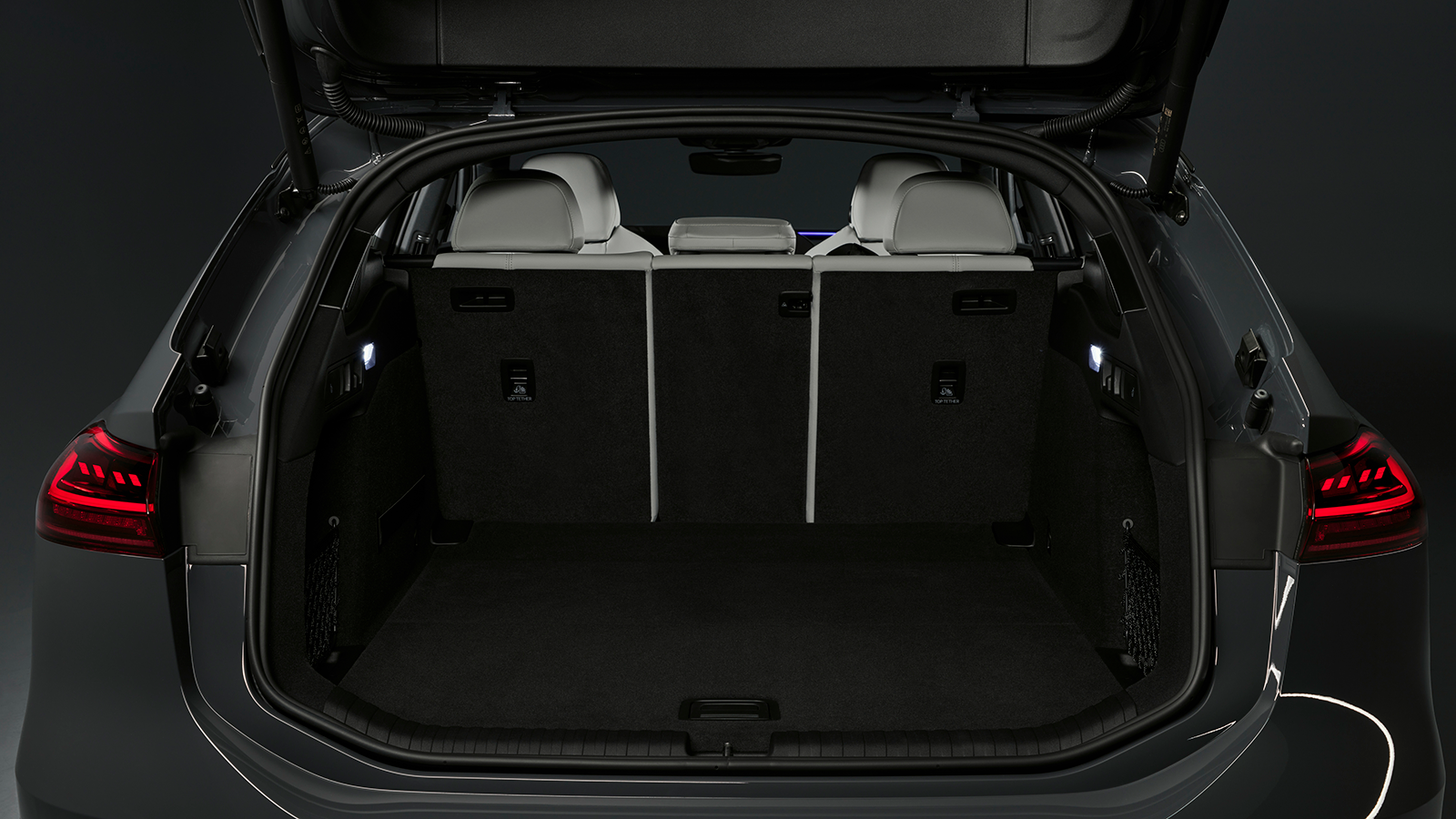 2025 Audi A6 E Tron Avant 21