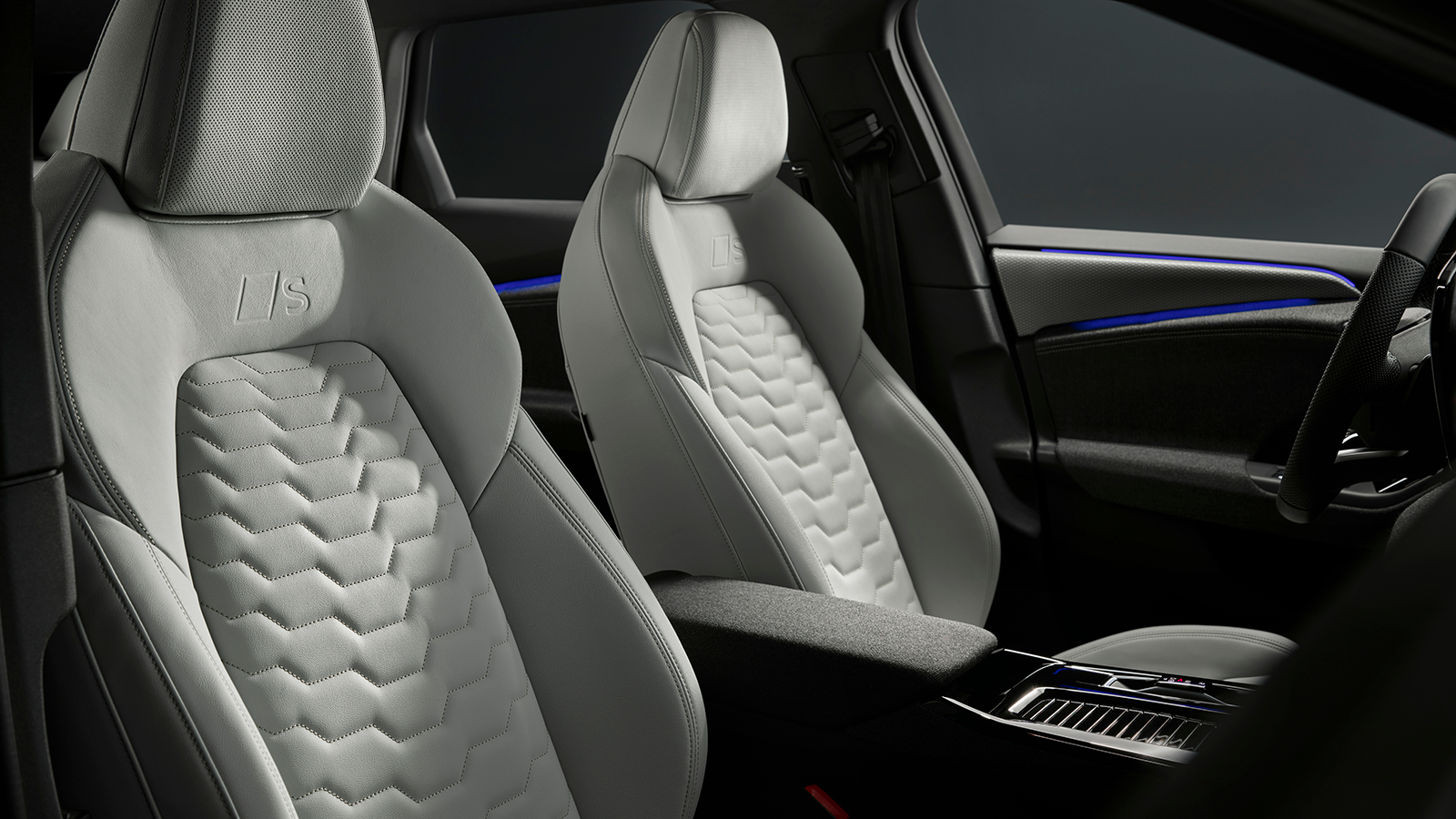 2025 Audi A6 E Tron Avant 19