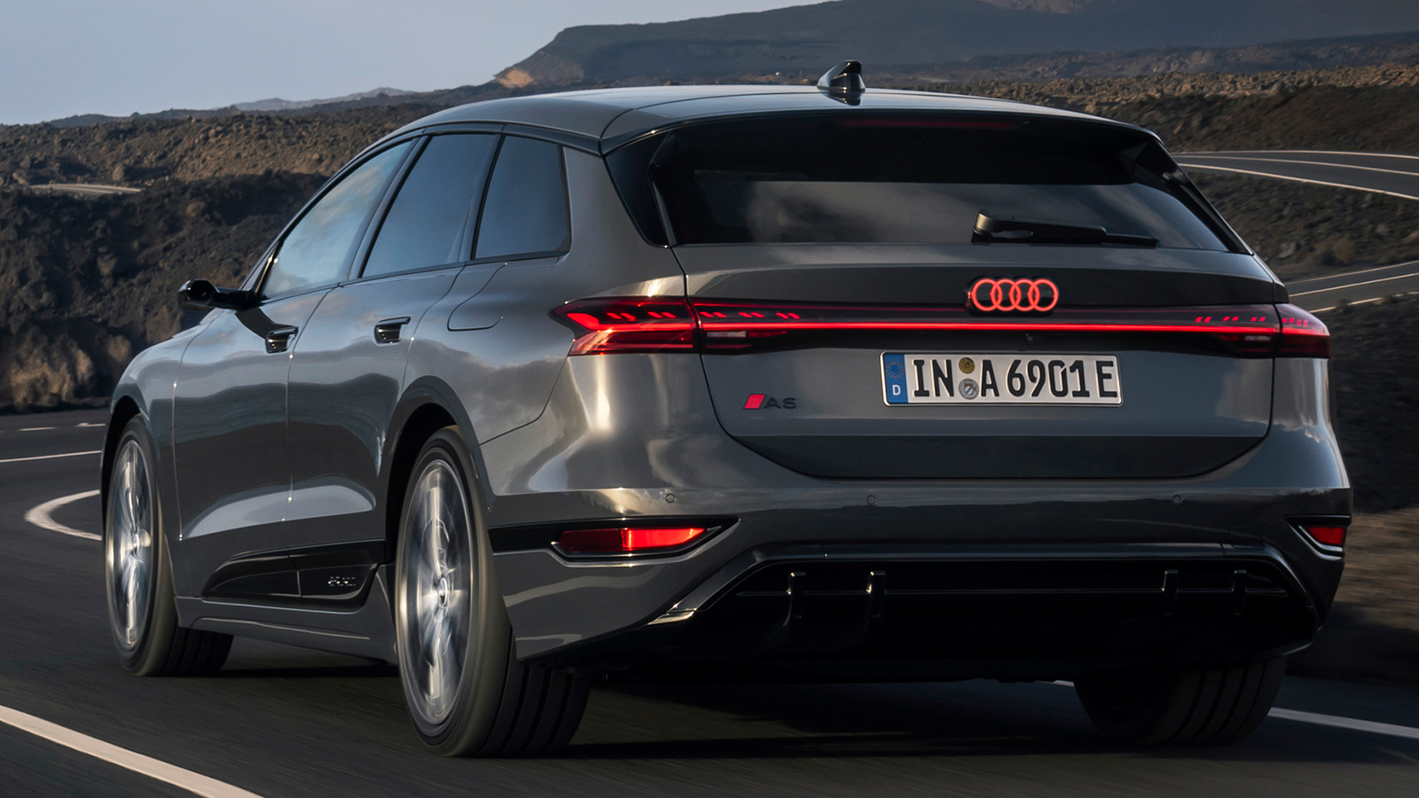 2025 Audi A6 E Tron Avant 11