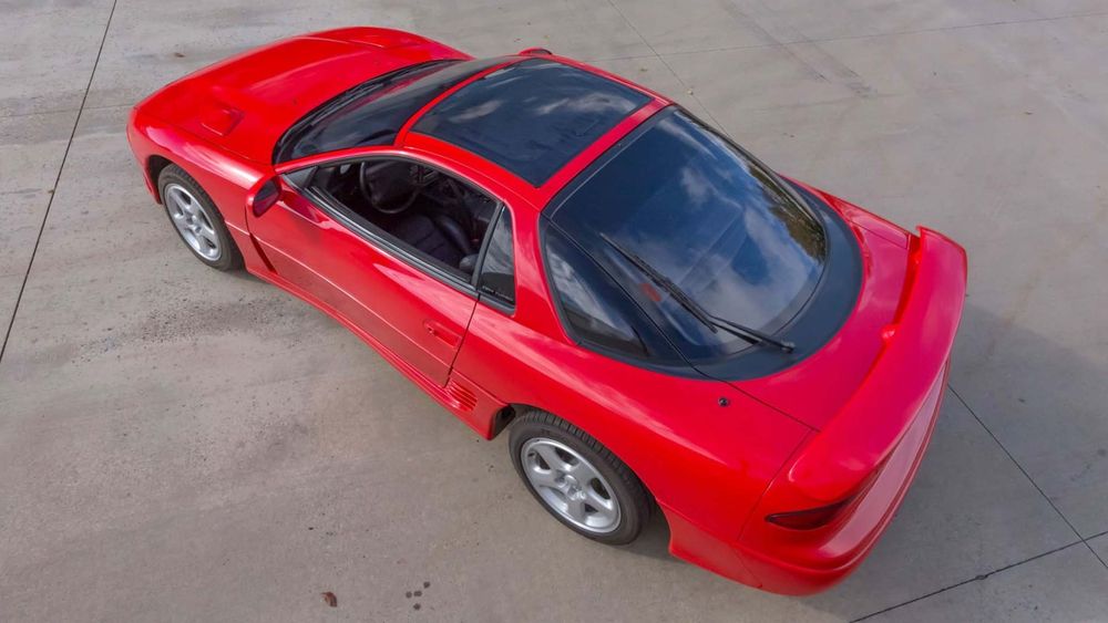007 mitsubishi 3000gt vr4 roof above red
