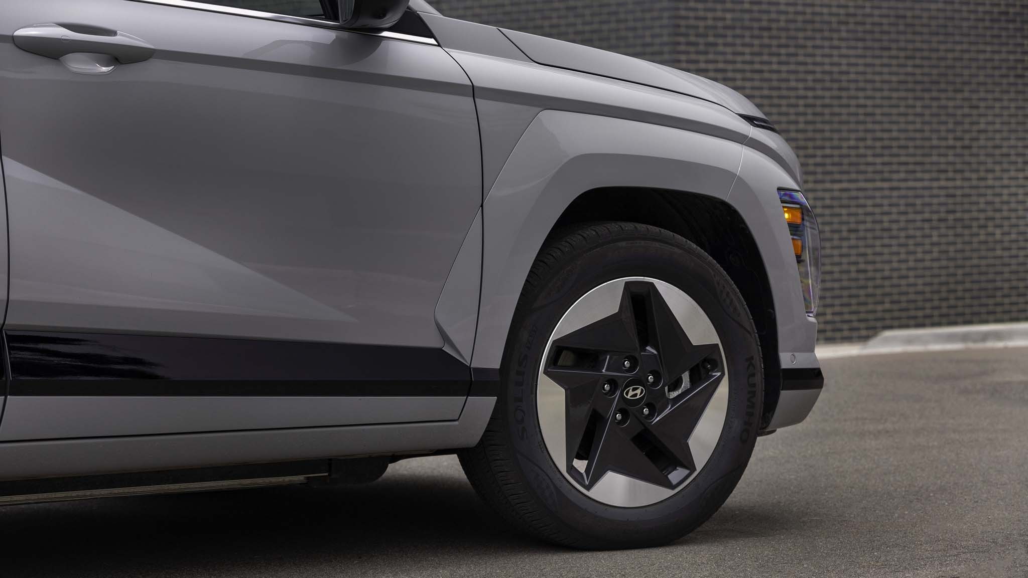 018 2024 Hyundai Kona Electric Limited