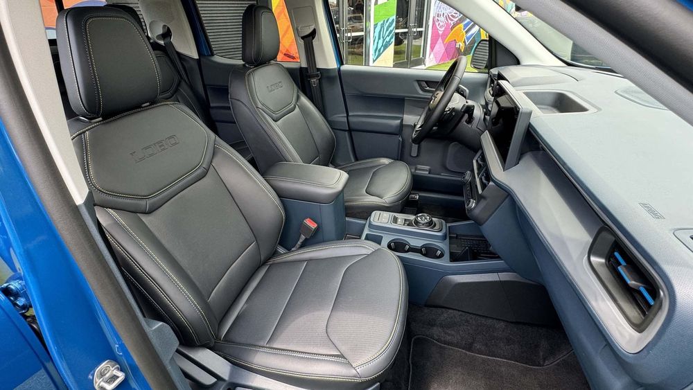 023 2025 Ford Maverick Lobo front seats