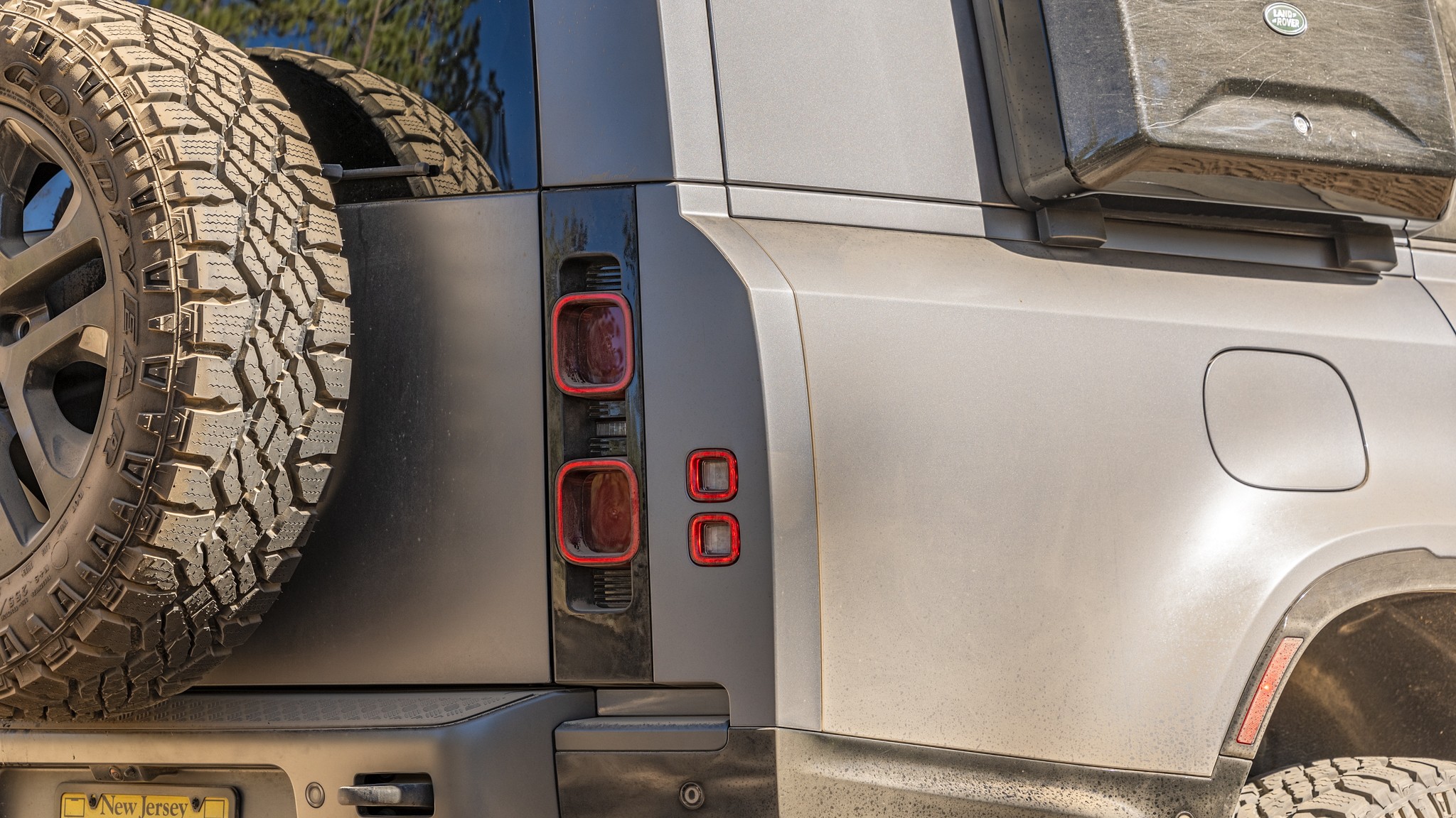 017 2025 Land Rover Defender 130 Outbound