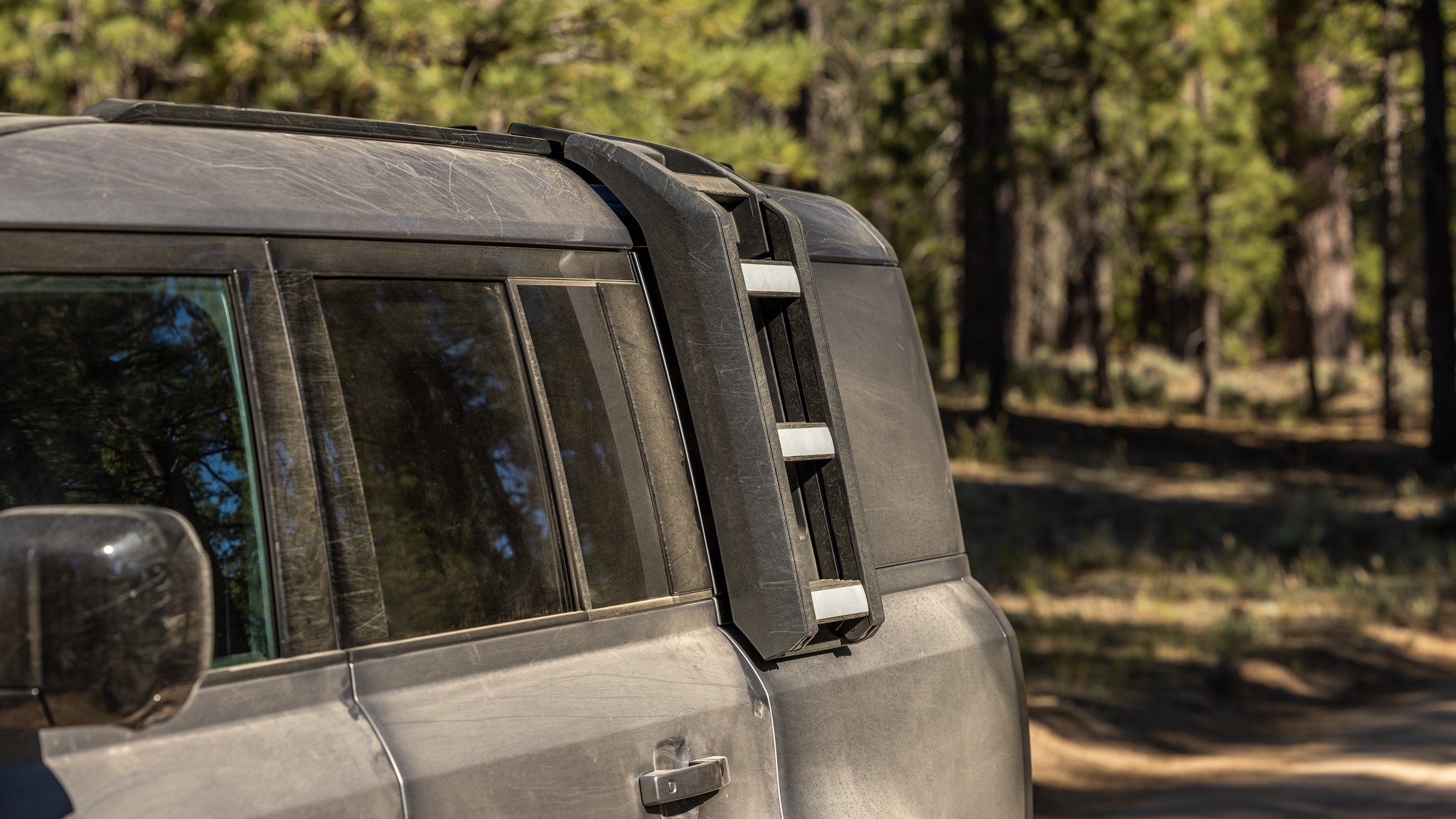 023 2025 Land Rover Defender 130 Outbound