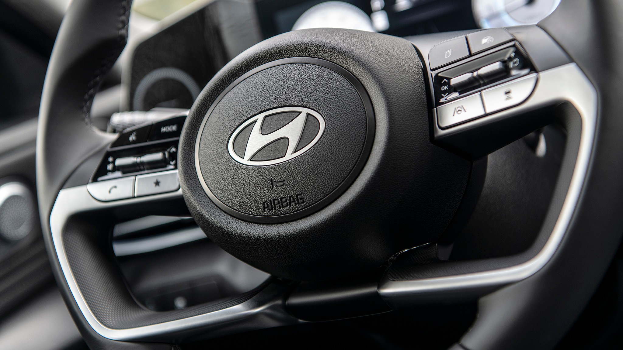 11 2025 Hyundai Elantra Hybrid interior