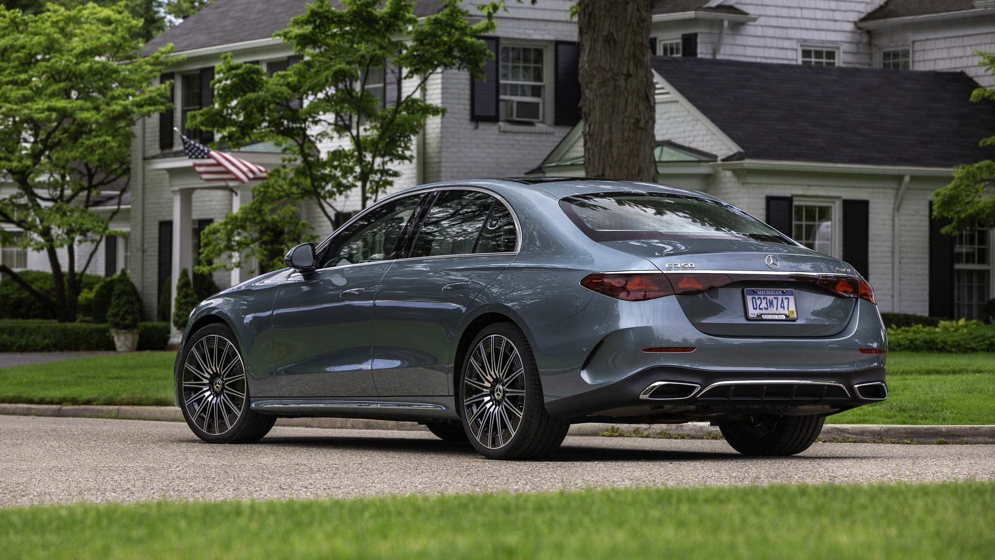 010 2024 Mercedes Benz E350 4Matic