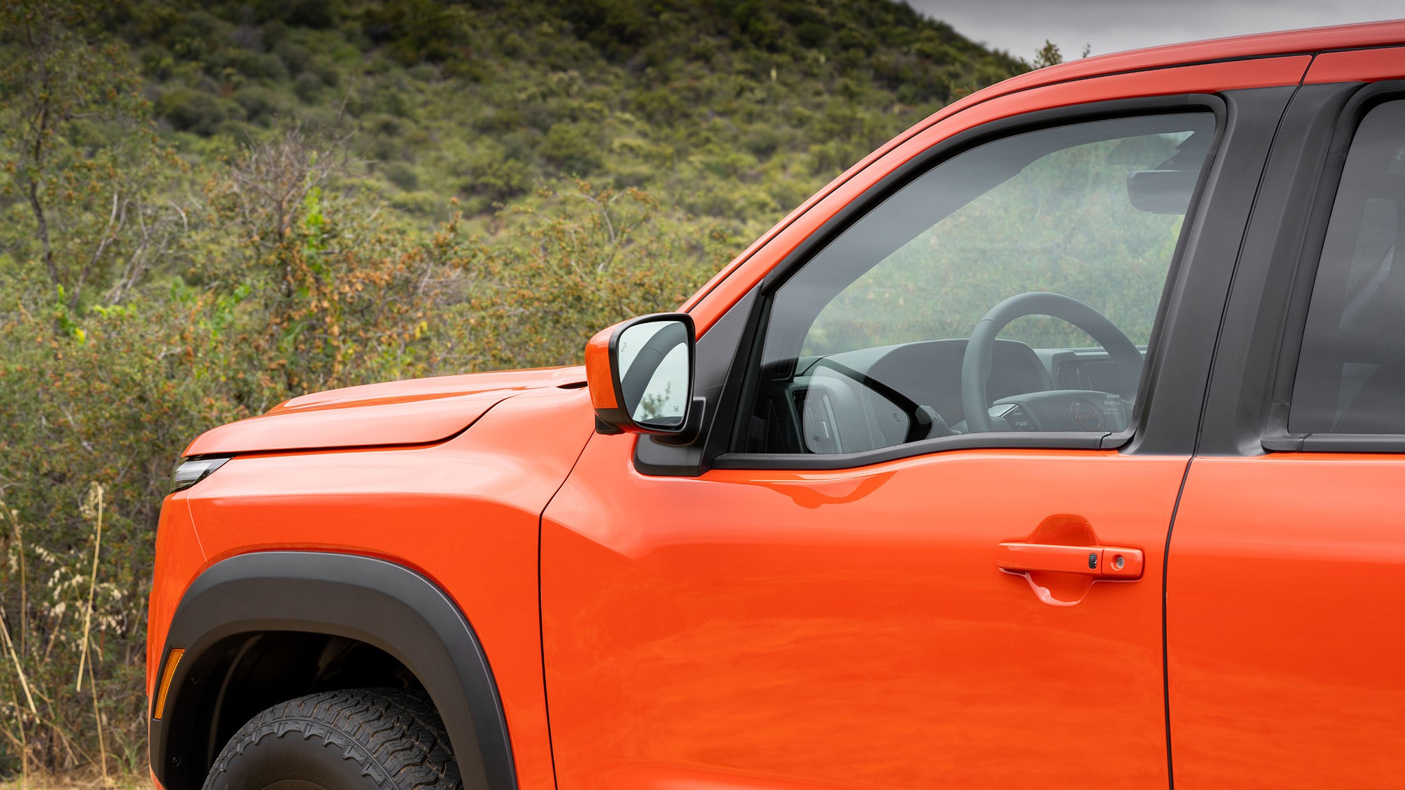 2025 Nissan Frontier   8