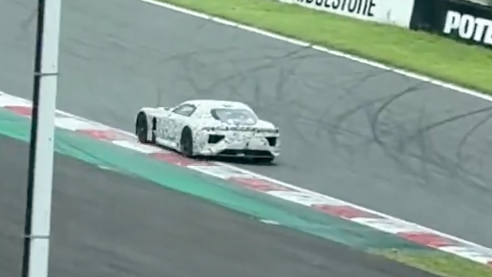 Toyota Lexus sports car spy photo 10