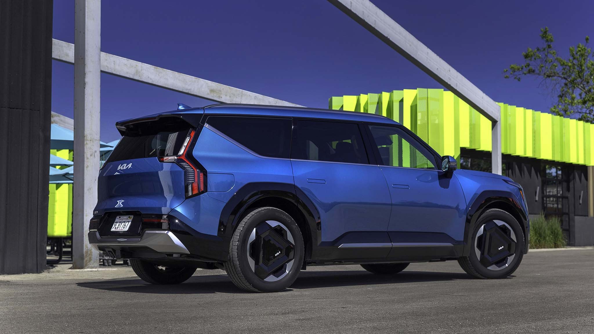 020 2024 Kia EV9 Land