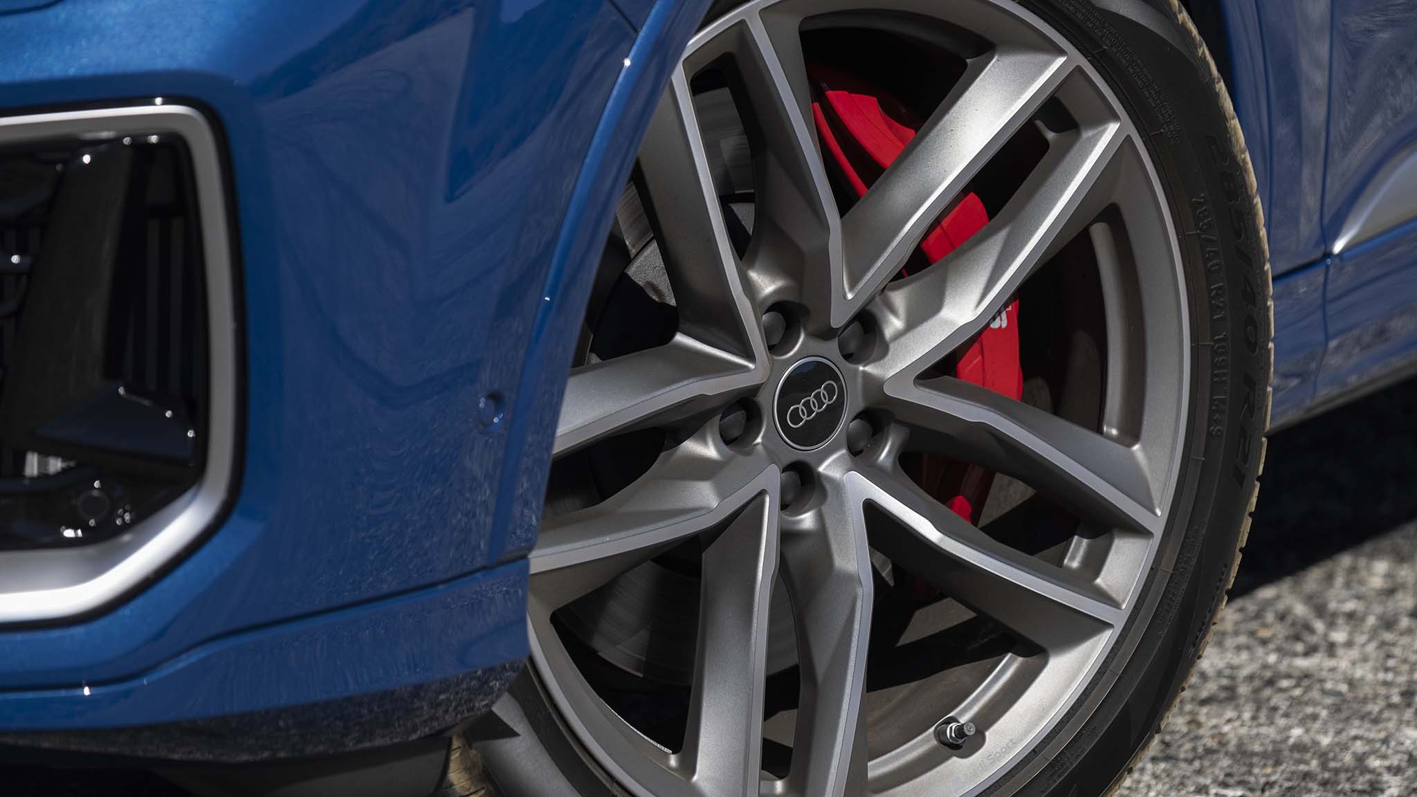 025 2025 audi SQ7 wheel