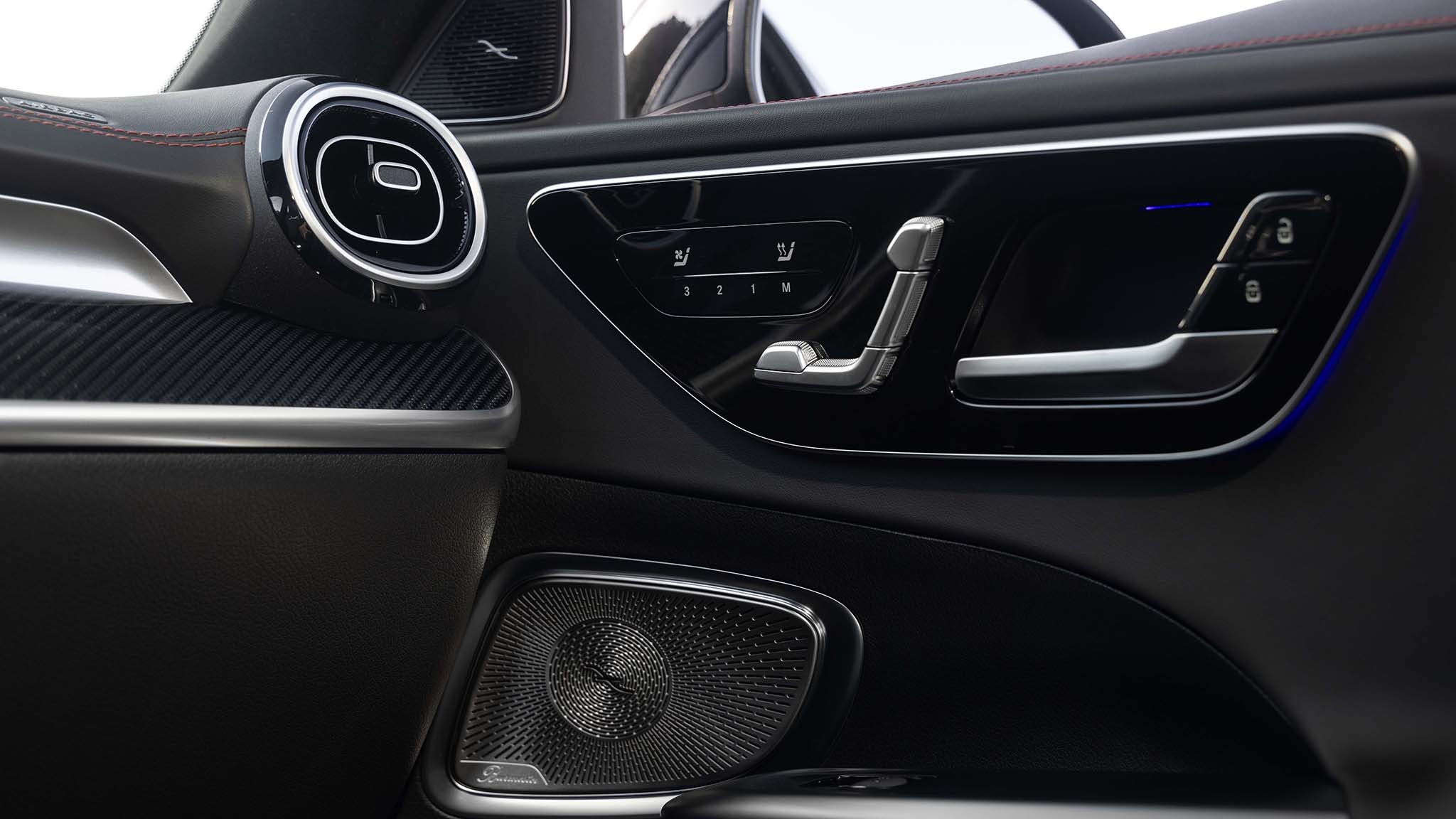 031 2024 mercedes amg c63 s e performance door interior
