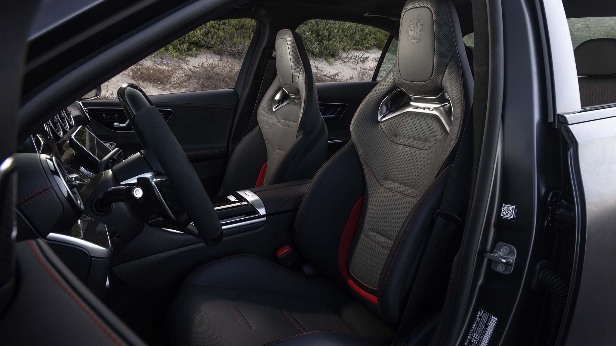 032 2024 mercedes amg c63 s e performance sriver seat