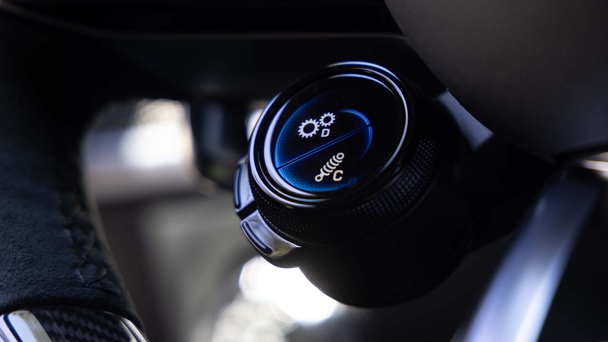 036 2024 mercedes amg c63 s e performance