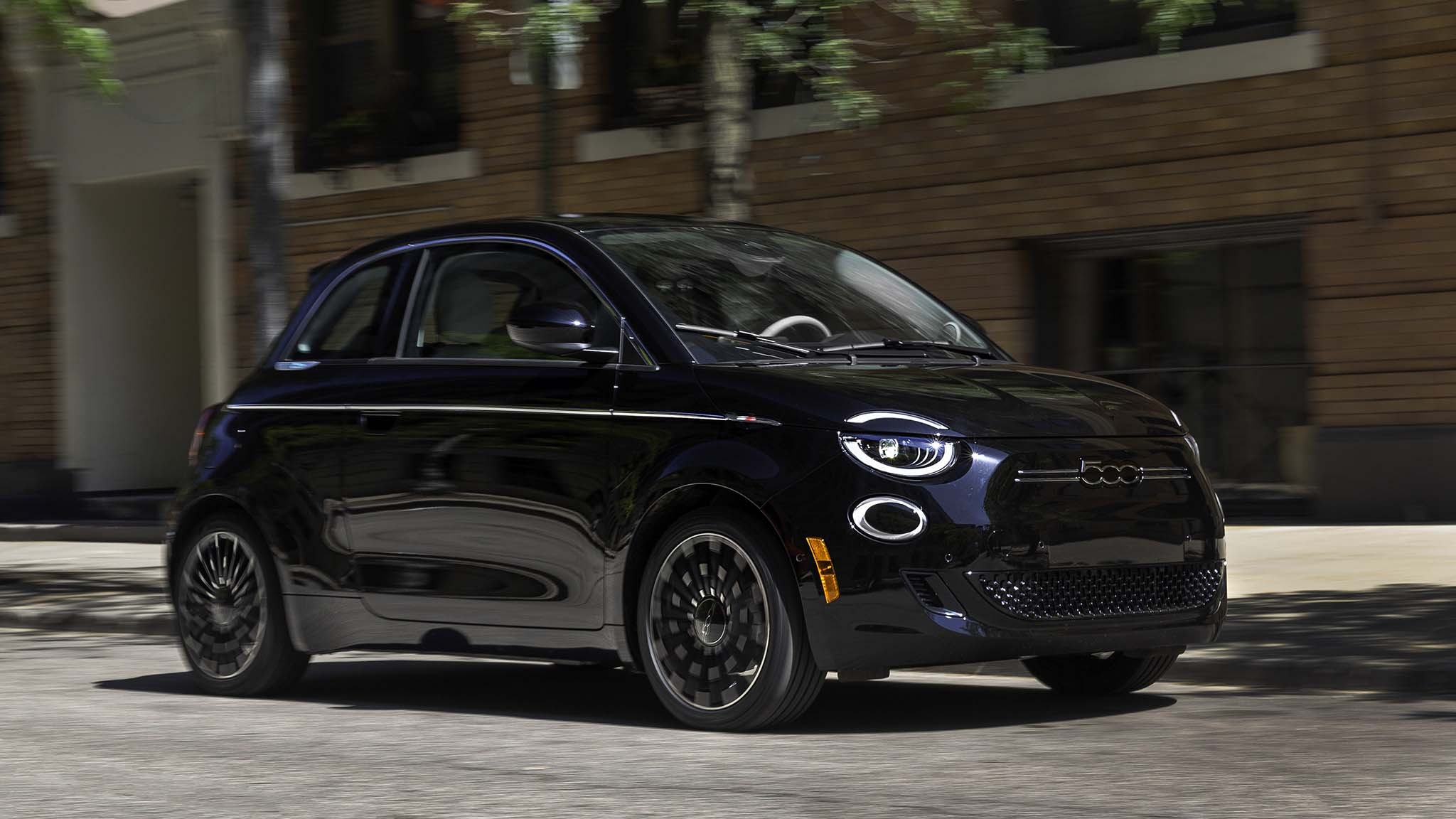 004 2024 Fiat 500e La Prima