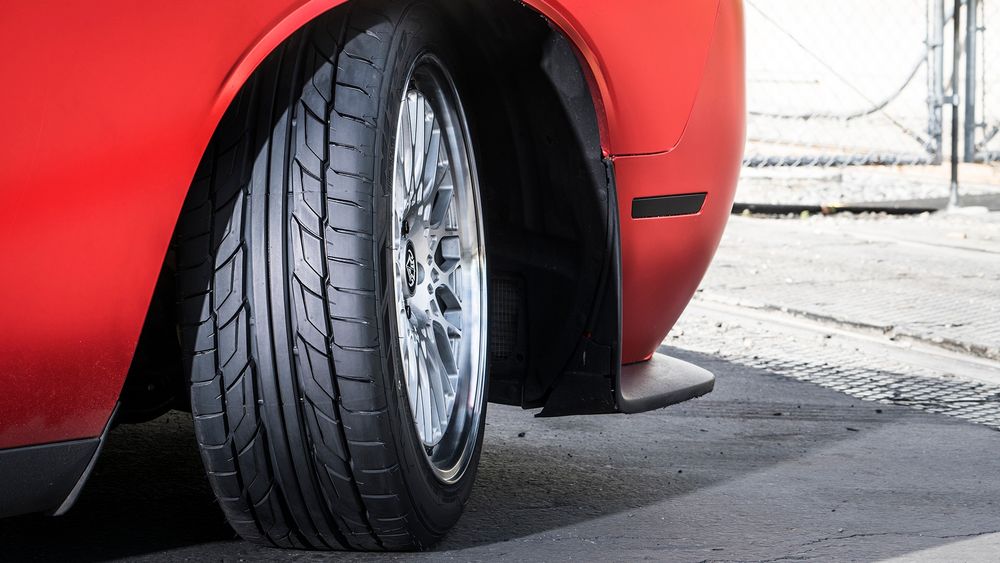 02 best summer tires nitto NT555 G2