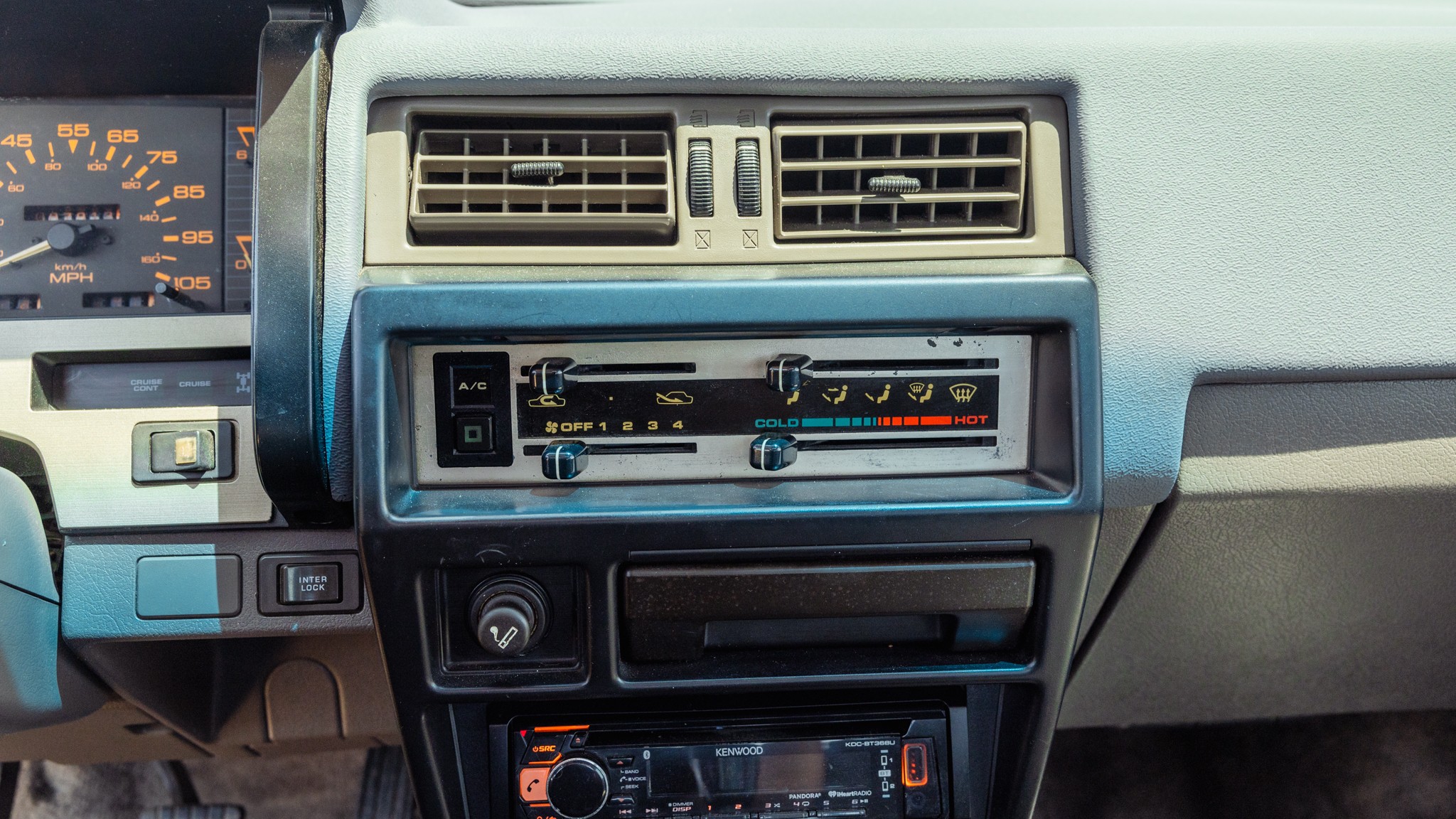 032 Nissan Hardbody Vintage Truck Drive