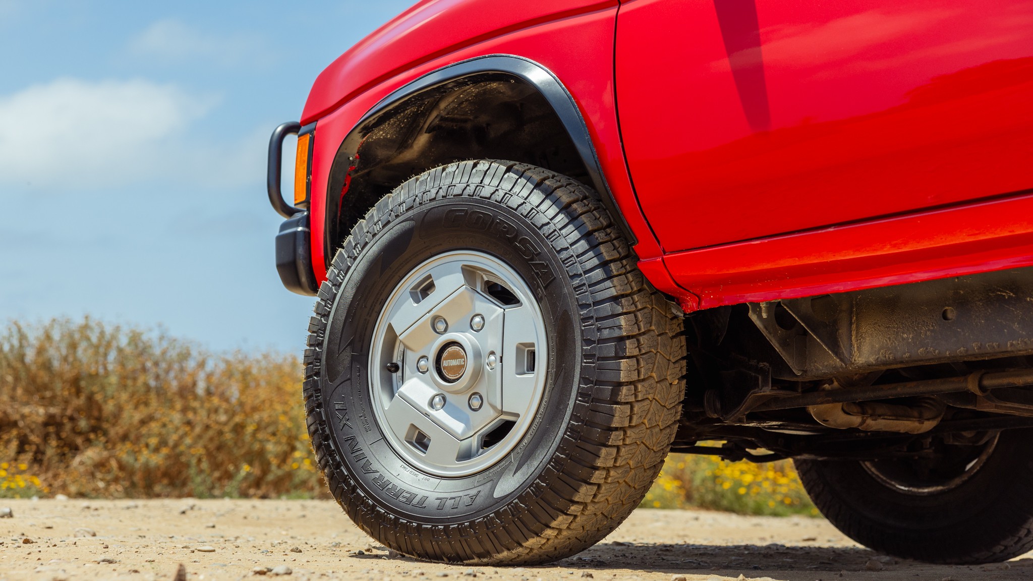 043 Nissan Hardbody Vintage Truck Drive