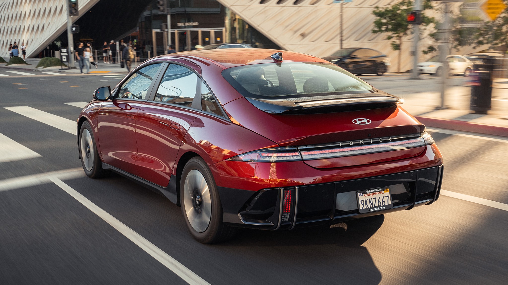 055 2025 Hyundai Ioniq 6 SE rear view