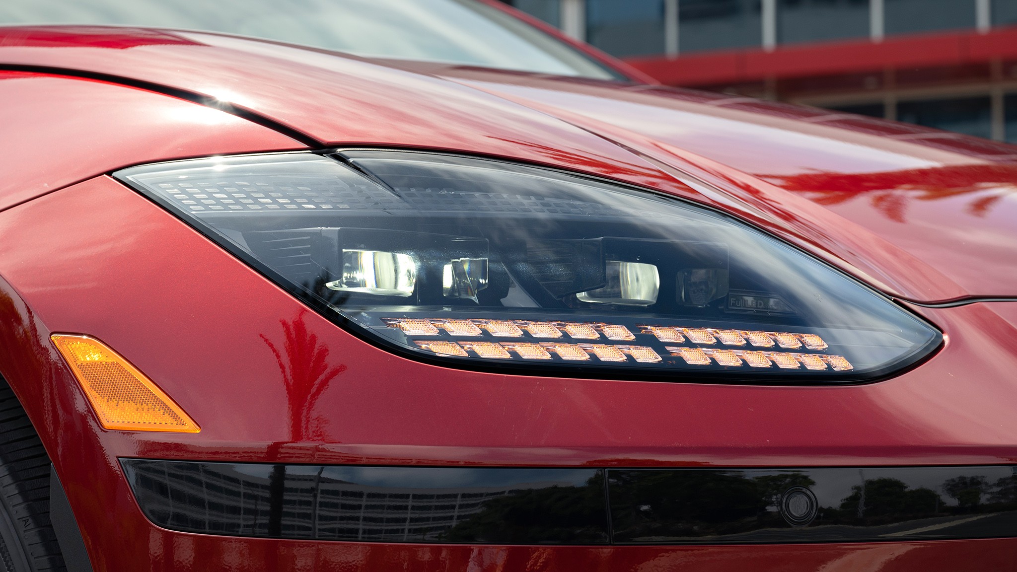 066 2025 Hyundai Ioniq 6 SE headlight