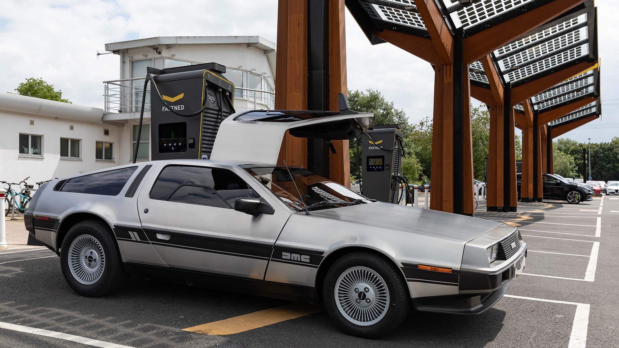 022 electrogenic delorean dmc 12 electric car ev