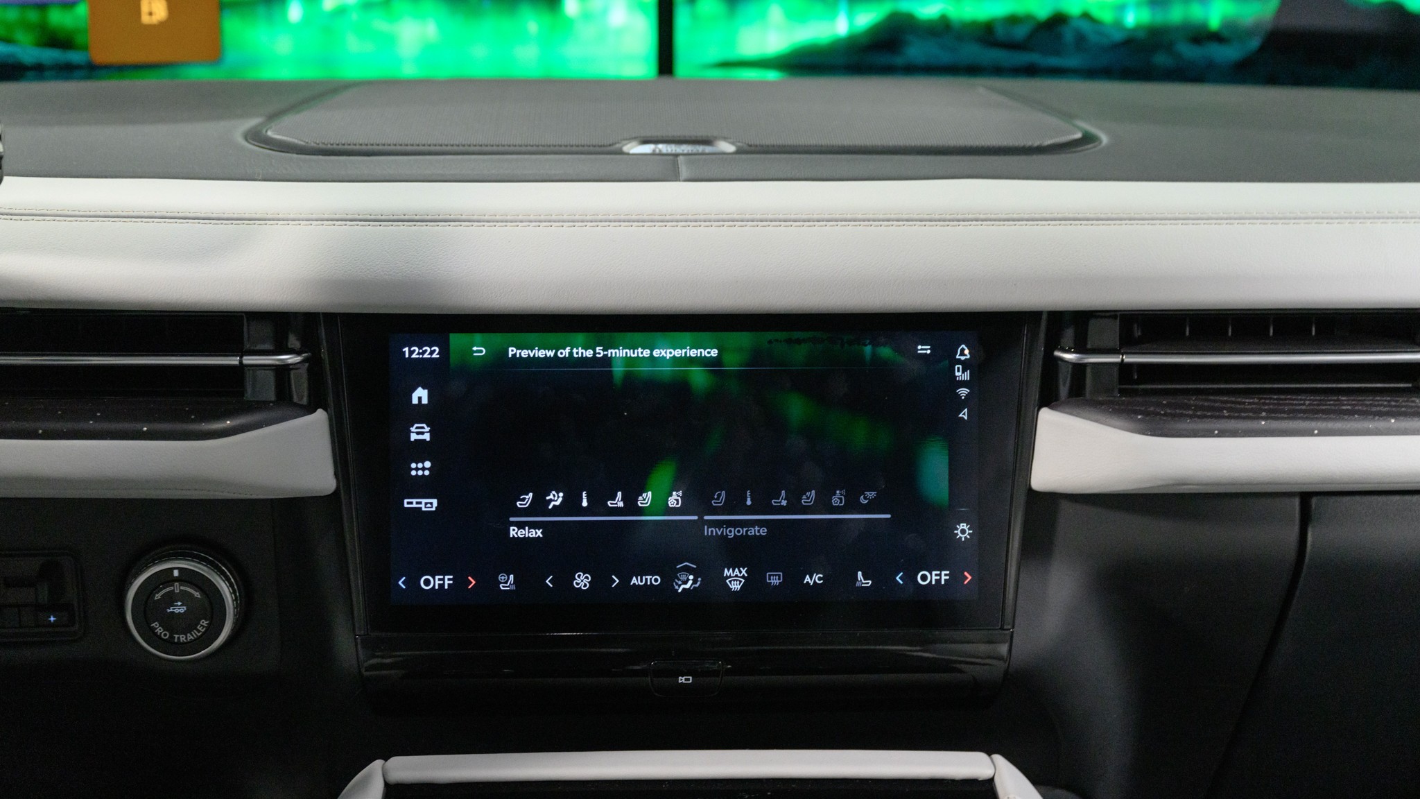 033 2025 Lincoln Navigator